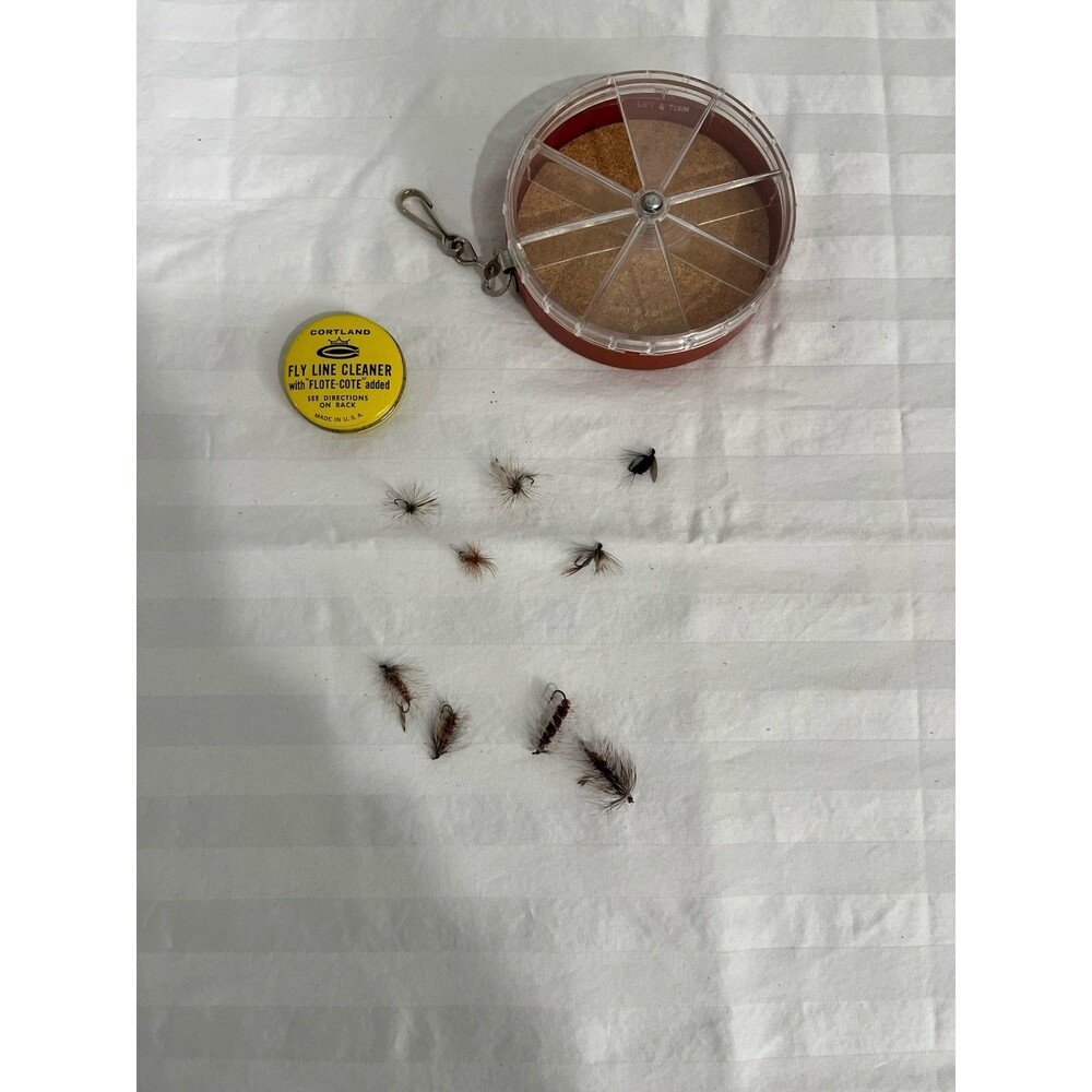 Vintage Fly Fishing Lot: South Bend Selecto-matic Box, Cortland Cleaner & Flies